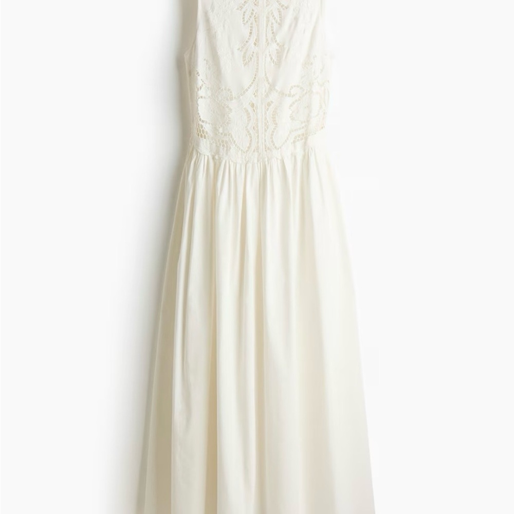 Elegant Cream Lace Bodice Maxi Dress